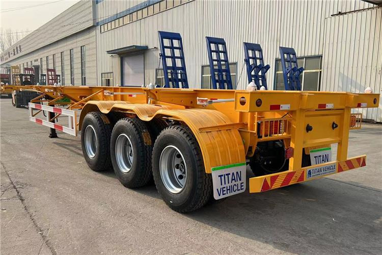 TITAN 3 Axle Container Skeletal Trailer with Air Suspension for Sale In Aruba - الشاسية نصف مقطورة: صور 2 TITAN 3 Axle Container Skeletal Trailer with Air Suspension for Sale In Aruba - الشاسية نصف مقطورة: صور 2