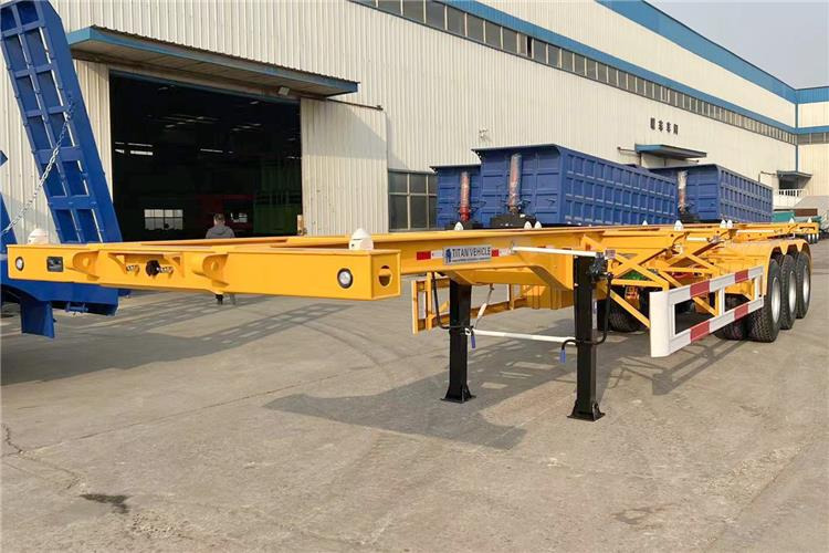 TITAN 3 Axle Container Skeletal Trailer with Air Suspension for Sale In Aruba - الشاسية نصف مقطورة: صور 1 TITAN 3 Axle Container Skeletal Trailer with Air Suspension for Sale In Aruba - الشاسية نصف مقطورة: صور 1