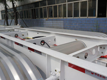 TITAN Skel Trailers for Sale in Sierra Leone - الشاسية نصف مقطورة: صور 4 TITAN Skel Trailers for Sale in Sierra Leone - الشاسية نصف مقطورة: صور 4