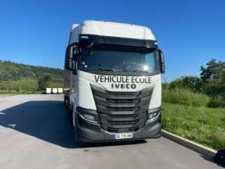 Iveco S-WAY 460 - شاحنة جرار: صور 1 Iveco S-WAY 460 - شاحنة جرار: صور 1