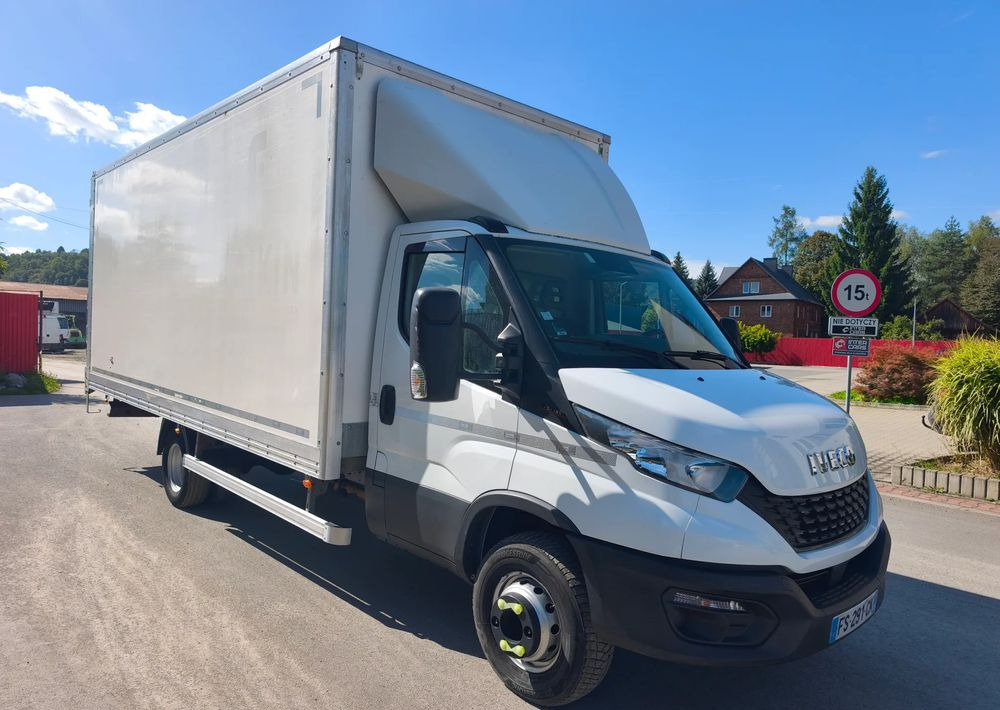 Iveco DAILY 70C18 KONTENER 5,5M obsługa silnika nowy rozrząd - بصندوق مغلق شاحنة: صور 2 Iveco DAILY 70C18 KONTENER 5,5M obsługa silnika nowy rozrząd - بصندوق مغلق شاحنة: صور 2