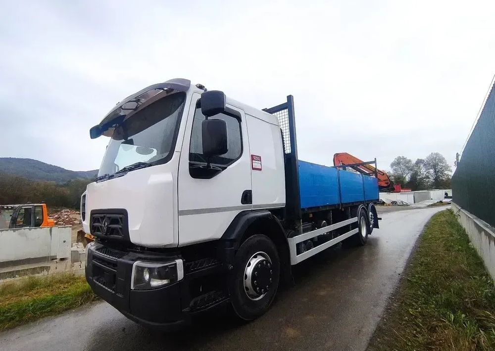 Renault D 26.320 6x2 podwozie do zabudowy - الشاسيه شاحنة: صور 2 Renault D 26.320 6x2 podwozie do zabudowy - الشاسيه شاحنة: صور 2