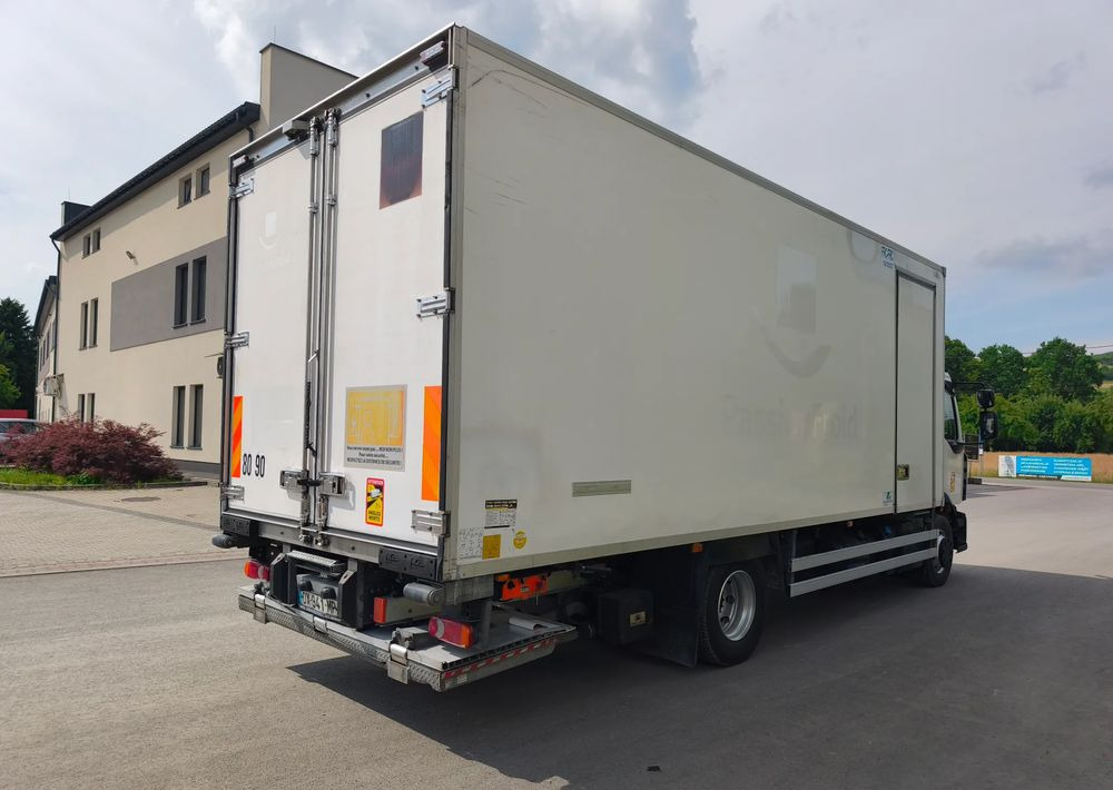 Renault Gama D 210 rama do zabudowy poduszka klima - الشاسيه شاحنة: صور 3 Renault Gama D 210 rama do zabudowy poduszka klima - الشاسيه شاحنة: صور 3