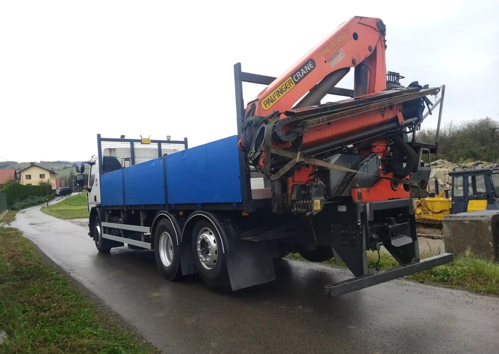 Renault Gama D 26.320 skrzynia hds palfinger PK15500 - شاحنات مسطحة, شاحنة كرين: صور 4 Renault Gama D 26.320 skrzynia hds palfinger PK15500 - شاحنات مسطحة, شاحنة كرين: صور 4