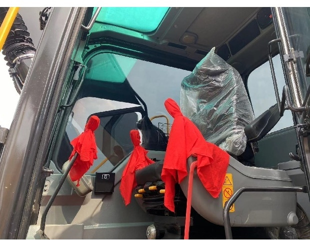 حفارات زحافة 2022 Volvo EC210D: صور 12