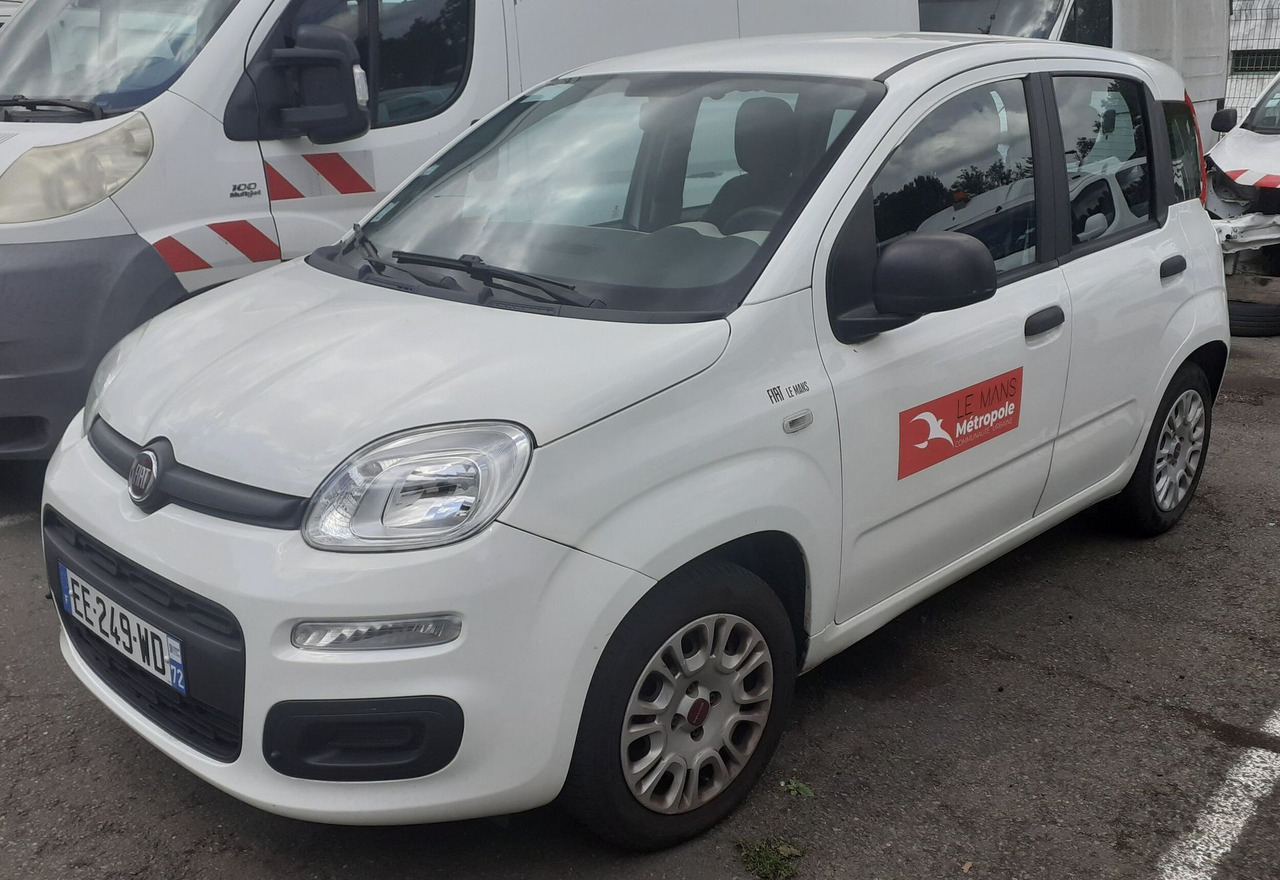 EE-249-72 - FIAT Panda Easy 1.2 - سيارة: صور 2 EE-249-72 - FIAT Panda Easy 1.2 - سيارة: صور 2