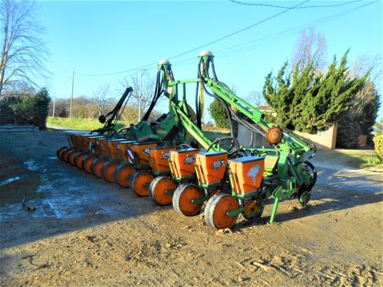 Amazone ED 602 CLASSIC - وضع البذور فى خطوط: صور 4 Amazone ED 602 CLASSIC - وضع البذور فى خطوط: صور 4