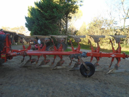 Kuhn MULTIMASTER 150 - محراث: صور 3 Kuhn MULTIMASTER 150 - محراث: صور 3