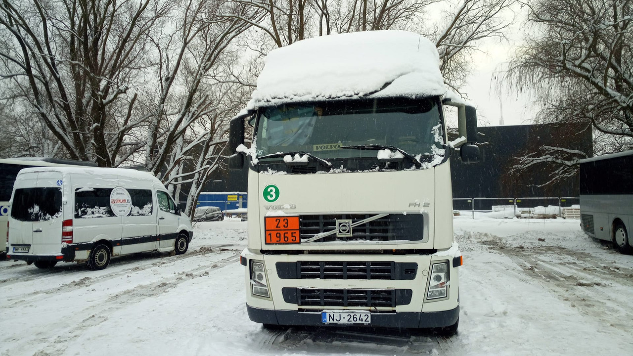 VOLVO FH - شاحنة جرار: صور 3 VOLVO FH - شاحنة جرار: صور 3