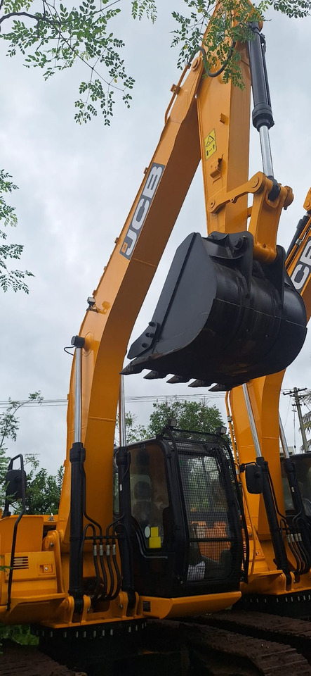 JCB JS 205 - آلات البناء: صور 3 JCB JS 205 - آلات البناء: صور 3