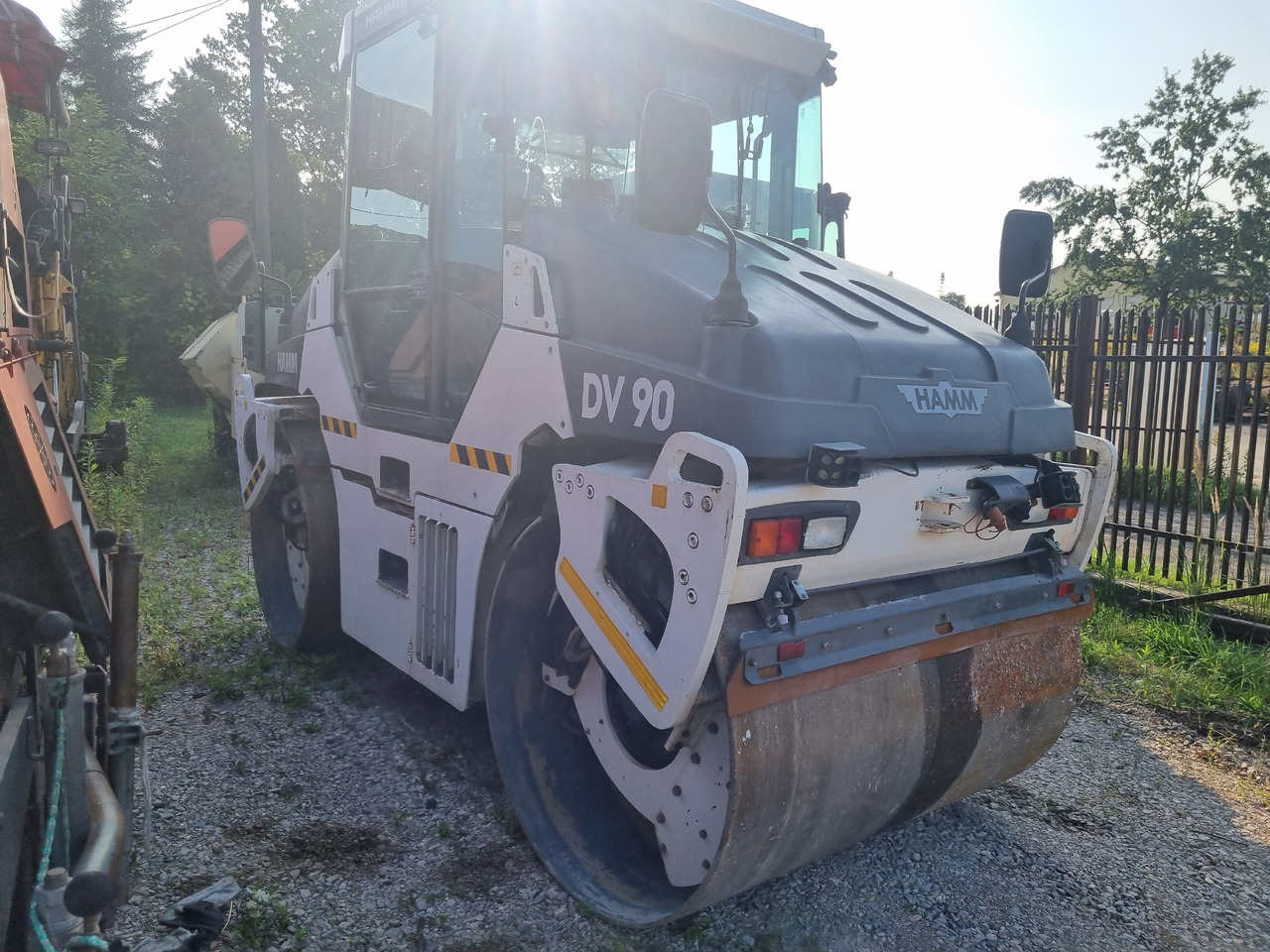 HAMM DV 90 VV - مدحلة الأسفلت: صور 1 HAMM DV 90 VV - مدحلة الأسفلت: صور 1