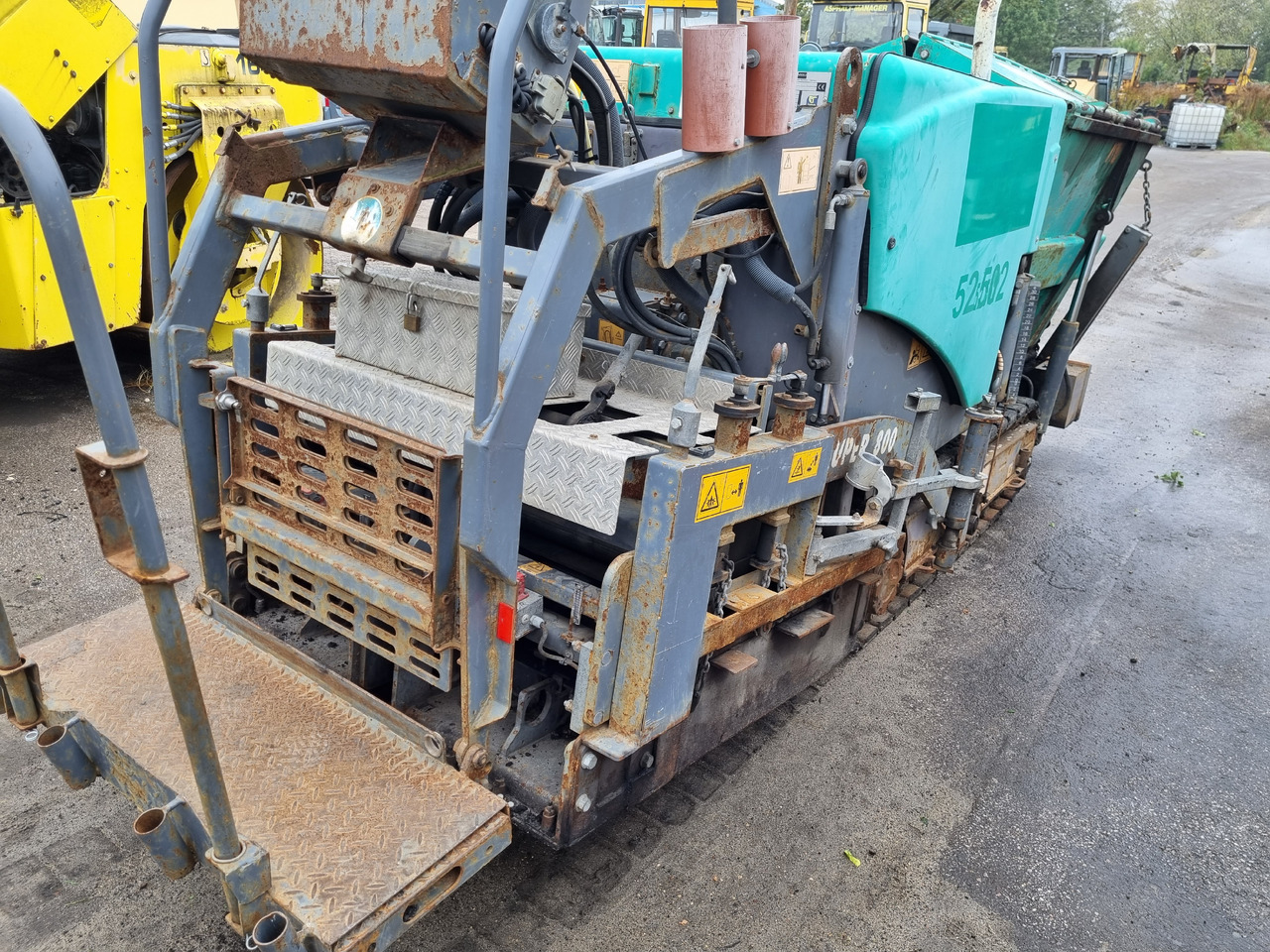 VÖGELE SUPER 800 - العامل بالقار: صور 2 VÖGELE SUPER 800 - العامل بالقار: صور 2