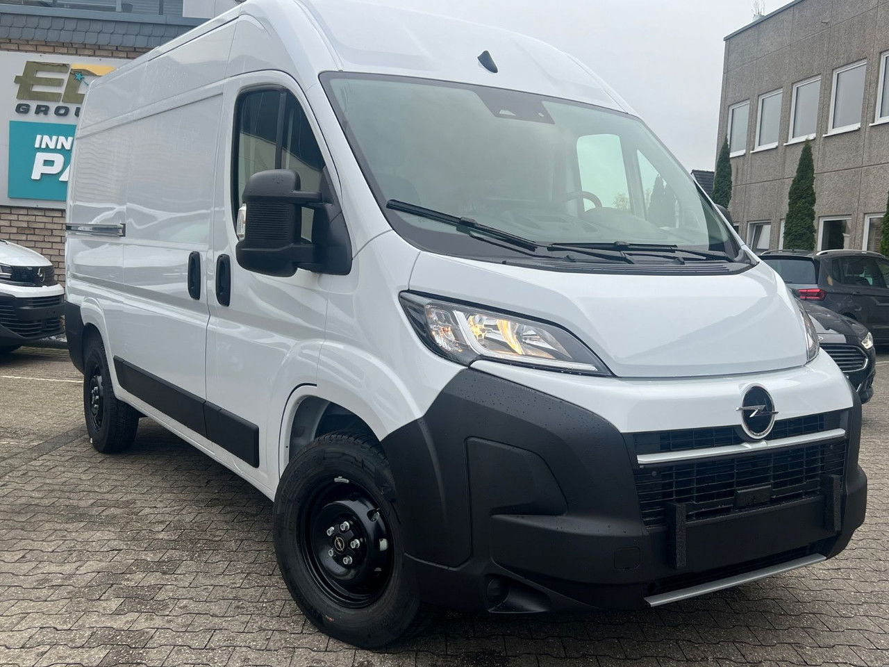 Opel Movano L2H2 140 Kasten Rückfahrkam Allwetter+ - فان: صور 3 Opel Movano L2H2 140 Kasten Rückfahrkam Allwetter+ - فان: صور 3