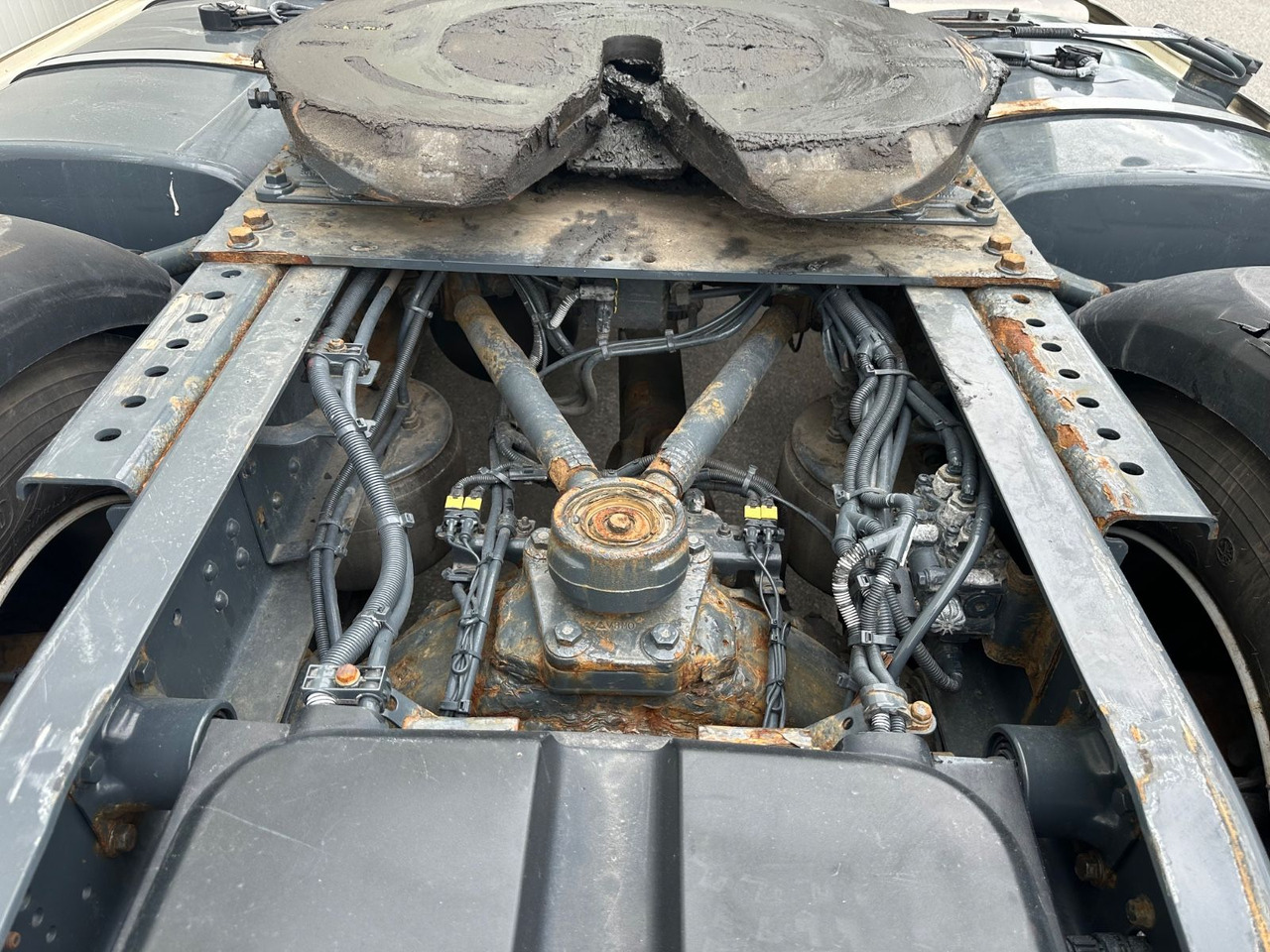 DAF XF 460 SpaceCab Retarder - شاحنة جرار: صور 5 DAF XF 460 SpaceCab Retarder - شاحنة جرار: صور 5