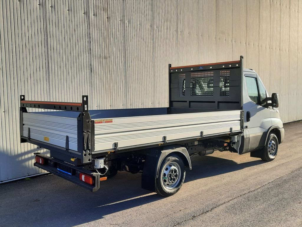 Iveco Daily 35S14 3 Seiten Kipper Mod 2025 Iveco Daily 35S14 3 Seiten Kipper Mod 2025 - قلاب صغير: صور 3 Iveco Daily 35S14 3 Seiten Kipper Mod 2025 Iveco Daily 35S14 3 Seiten Kipper Mod 2025 - قلاب صغير: صور 3