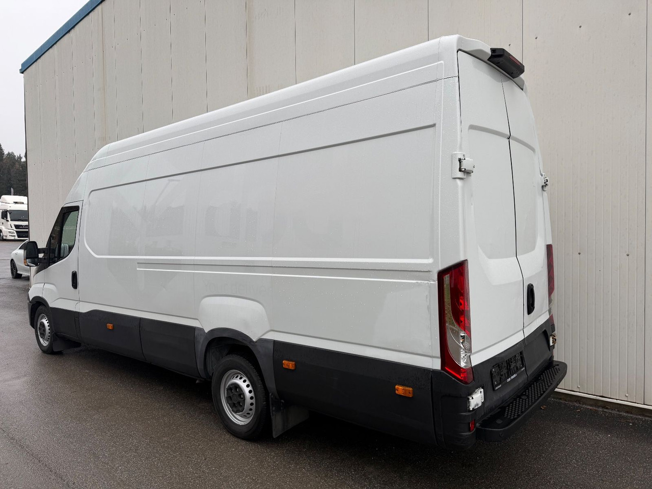 Iveco Daily 35S14 HiMatic L4H3 Maxi Iveco Daily 35S14 HiMatic L4H3 Maxi - فان: صور 4 Iveco Daily 35S14 HiMatic L4H3 Maxi Iveco Daily 35S14 HiMatic L4H3 Maxi - فان: صور 4