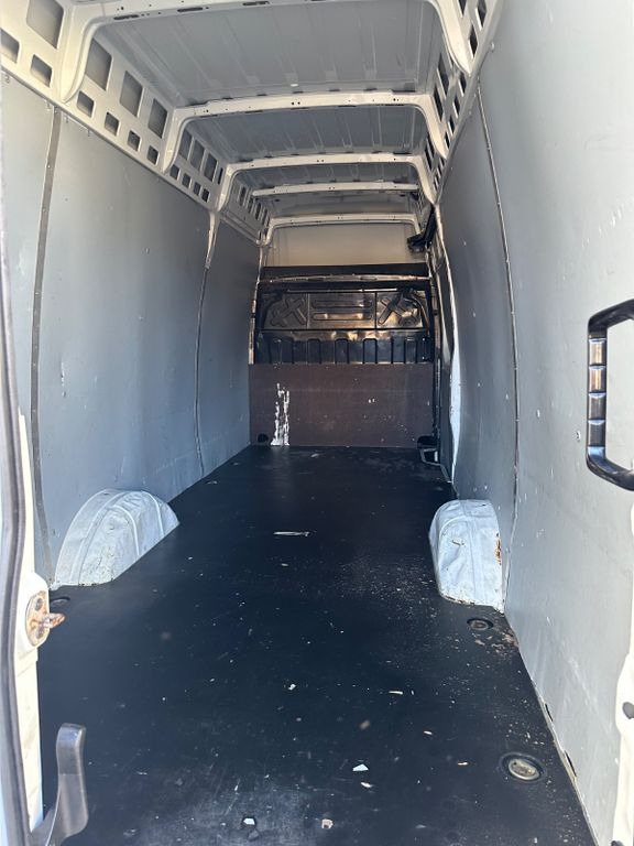 Iveco Daily 35S14 MAXI L4H3 HiMatic - فان: صور 5 Iveco Daily 35S14 MAXI L4H3 HiMatic - فان: صور 5