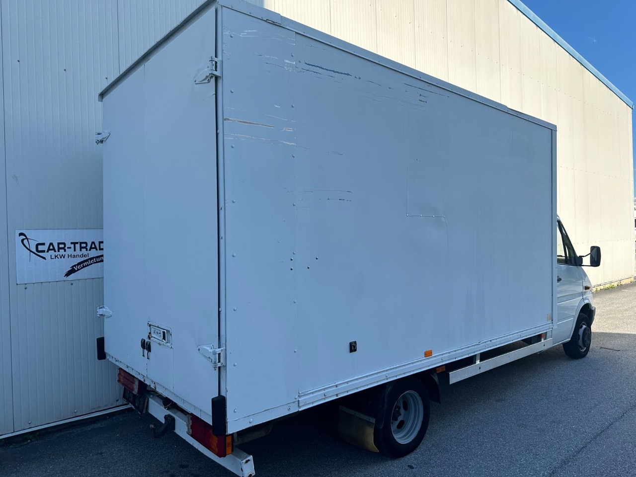 Mercedes-Benz 412 D Koffer Klima - الشاحنات الصغيرة صندوق مغلق: صور 3 Mercedes-Benz 412 D Koffer Klima - الشاحنات الصغيرة صندوق مغلق: صور 3