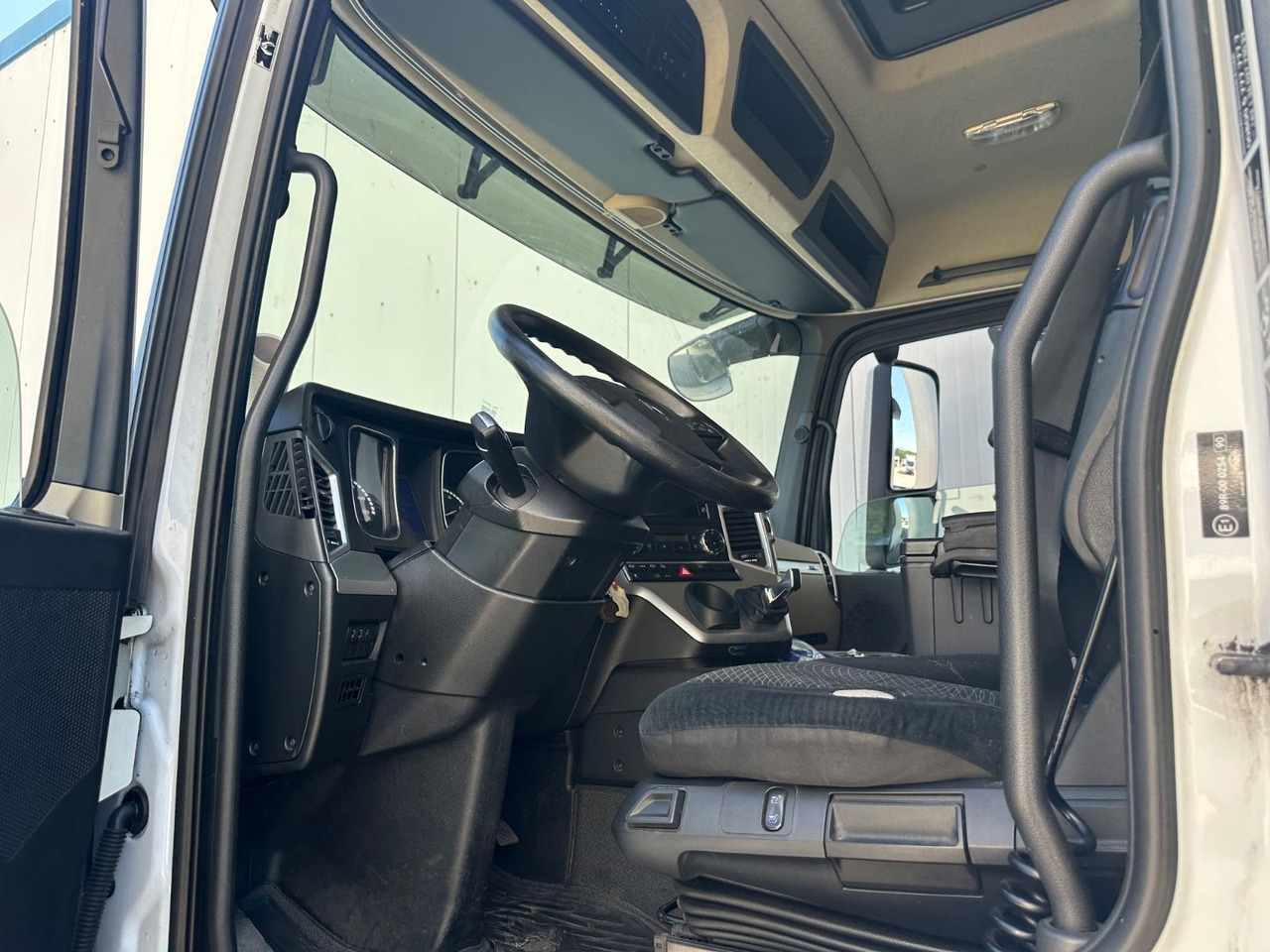 Mercedes-Benz Actros 1946 - شاحنات الحاويات/ جسم علوي قابل للتغيير شاحنة: صور 4 Mercedes-Benz Actros 1946 - شاحنات الحاويات/ جسم علوي قابل للتغيير شاحنة: صور 4