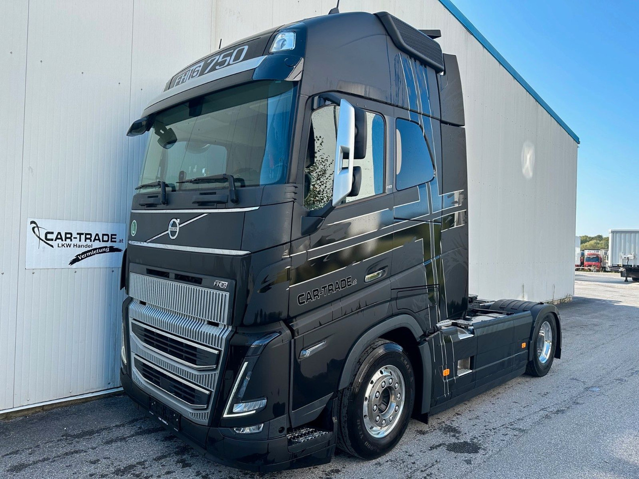 Volvo FH 750 XL Retarder Vollausstattung - شاحنة جرار: صور 1 Volvo FH 750 XL Retarder Vollausstattung - شاحنة جرار: صور 1