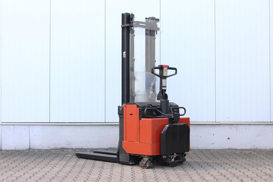 BT LSV1250 - 3400mm - معدات تكديس: صور 1 BT LSV1250 - 3400mm - معدات تكديس: صور 1