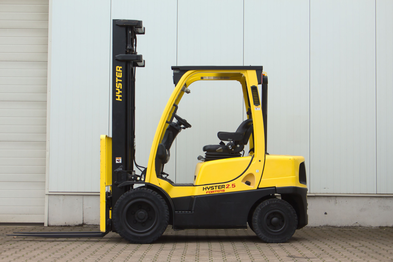 HYSTER Hyster H2.5FT - nur 1370h - Bj. 2013 - mit Beleuchtung - رافعة شوكية ديزل: صور 3 HYSTER Hyster H2.5FT - nur 1370h - Bj. 2013 - mit Beleuchtung - رافعة شوكية ديزل: صور 3