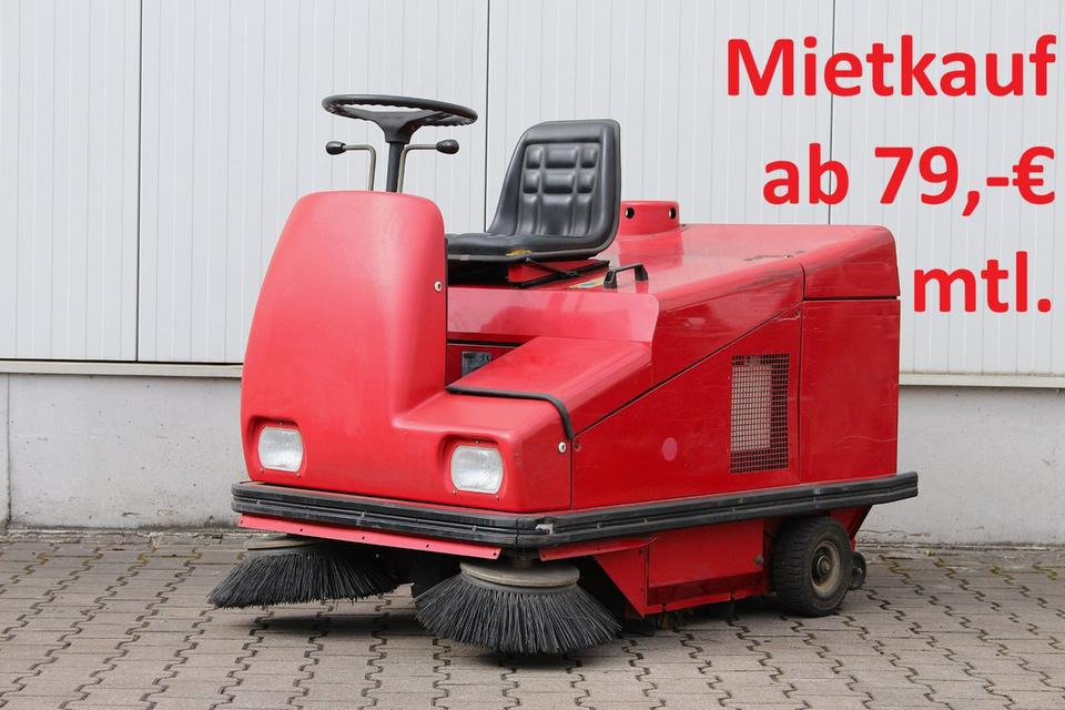 RCM R703 E/1 elektro Aufsitz- Kehrsaugmaschine Kehrmaschine - كناسة المناطق الصناعية: صور 1 RCM R703 E/1 elektro Aufsitz- Kehrsaugmaschine Kehrmaschine - كناسة المناطق الصناعية: صور 1