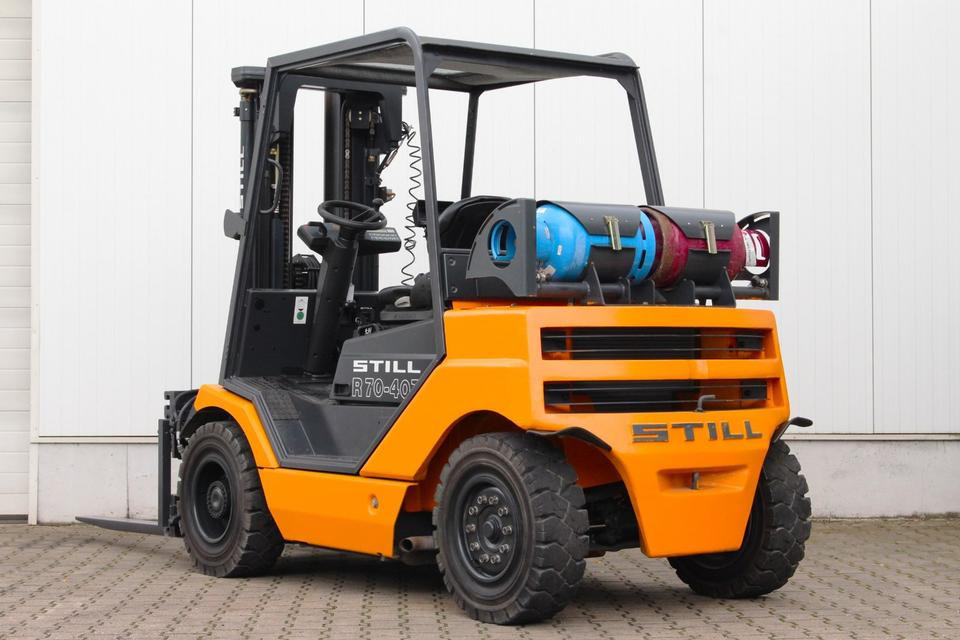 STILL R70-40T Gas  Triplex 4t Klammergabel - رافعة شوكية تعمل بالغاز: صور 3 STILL R70-40T Gas  Triplex 4t Klammergabel - رافعة شوكية تعمل بالغاز: صور 3