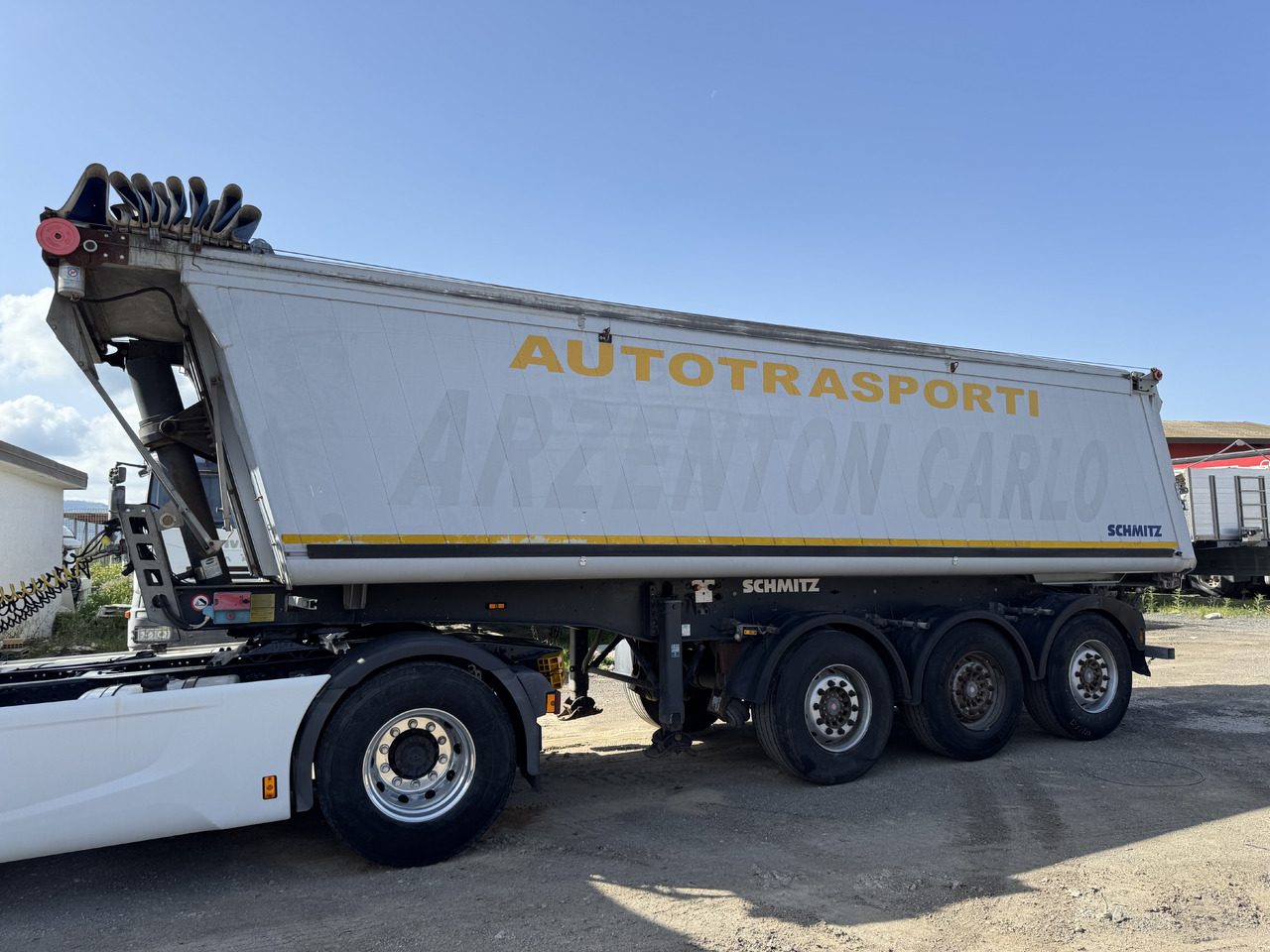 SCHMITZ SR Ribaltabile Post. in Alluminio - قلابة نصف مقطورة: صور 1 SCHMITZ SR Ribaltabile Post. in Alluminio - قلابة نصف مقطورة: صور 1