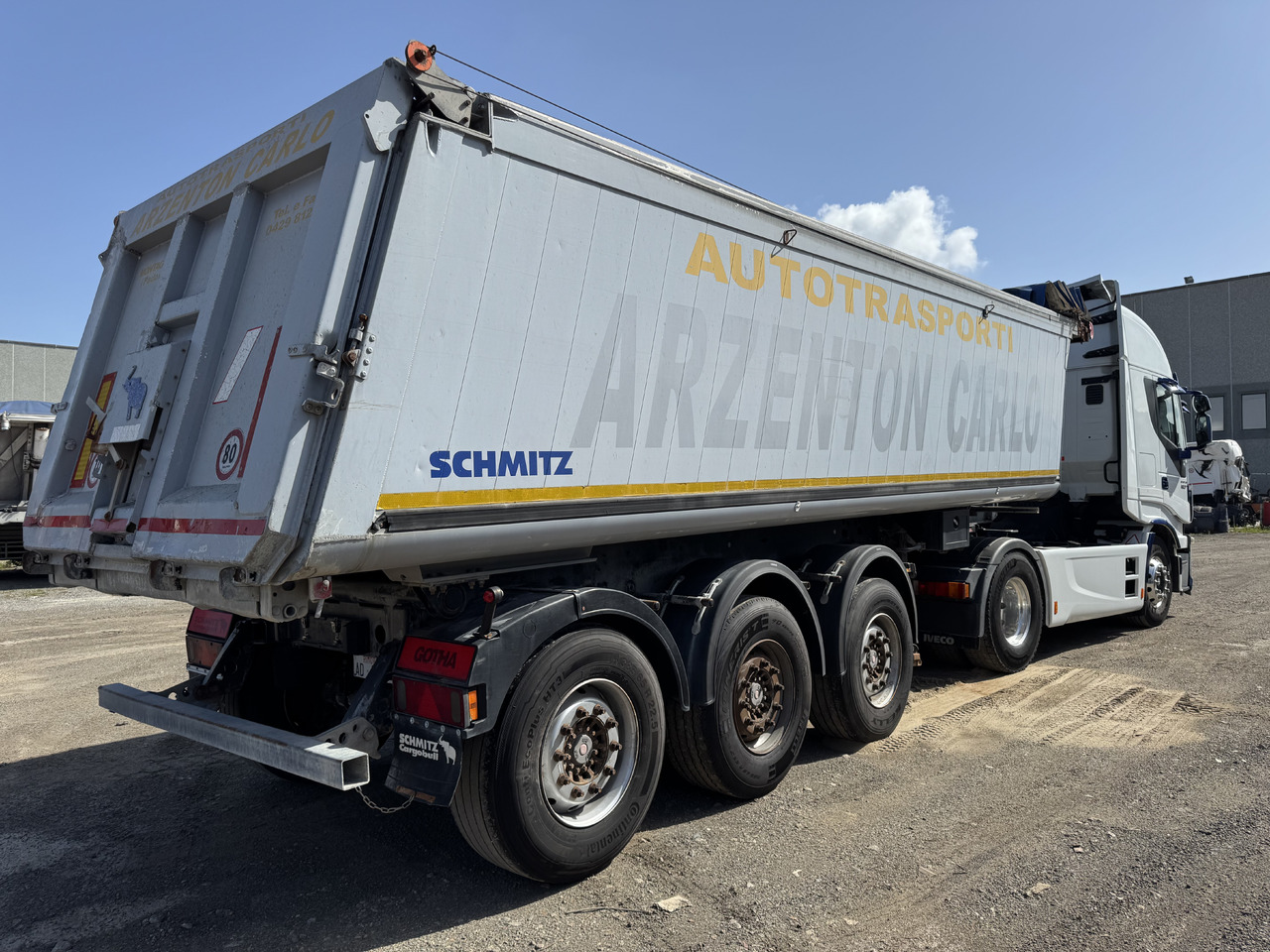 SCHMITZ SR Ribaltabile Post. in Alluminio - قلابة نصف مقطورة: صور 3 SCHMITZ SR Ribaltabile Post. in Alluminio - قلابة نصف مقطورة: صور 3