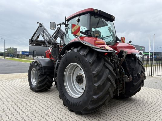 Case IH Magnum 280 - جرار: صور 5 Case IH Magnum 280 - جرار: صور 5