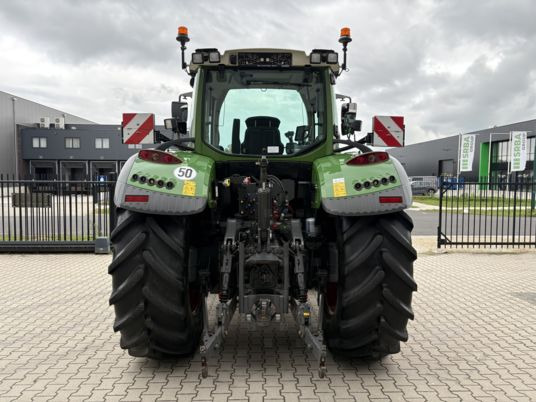 Fendt 720 VARIO S4 POWER - جرار: صور 4 Fendt 720 VARIO S4 POWER - جرار: صور 4