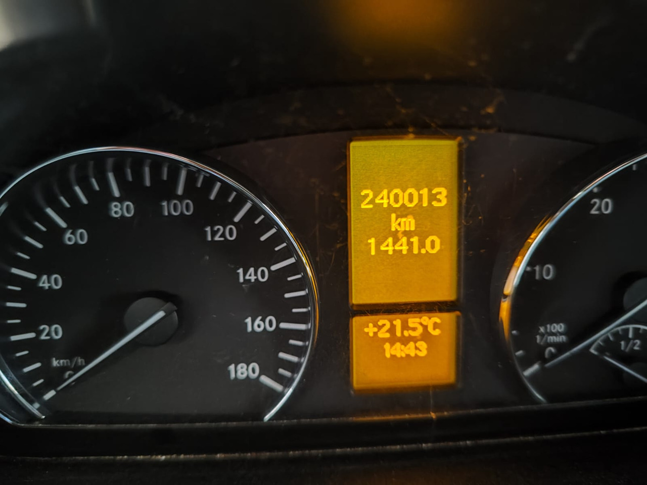 MERCEDES-BENZ SPRINTER 519 - صغيرة, ميكروباص: صور 4 MERCEDES-BENZ SPRINTER 519 - صغيرة, ميكروباص: صور 4