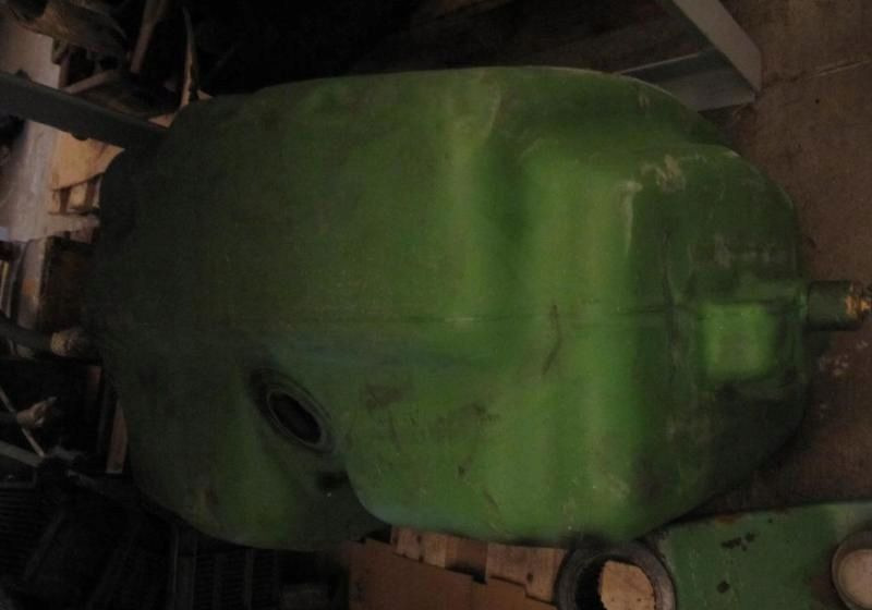 JOHN DEERE 2140 BAK ZBIORNIK PALIWA TANK - خزان وقود - الآلات والماكينات الزراعية: صور 1 JOHN DEERE 2140 BAK ZBIORNIK PALIWA TANK - خزان وقود - الآلات والماكينات الزراعية: صور 1