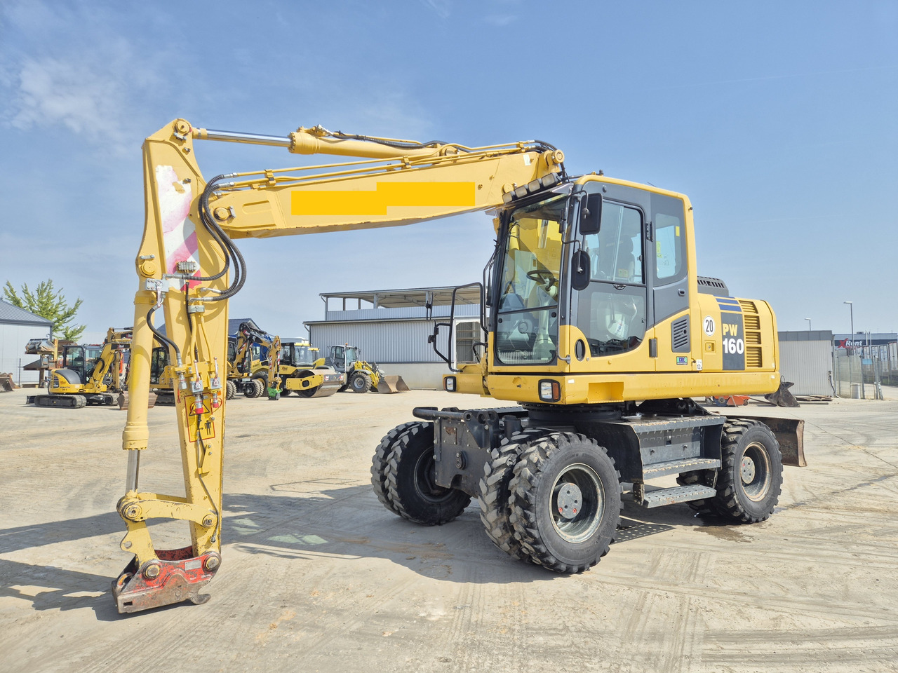 KOMATSU PW 160 - 8 - حفارة على عجلات: صور 2 KOMATSU PW 160 - 8 - حفارة على عجلات: صور 2