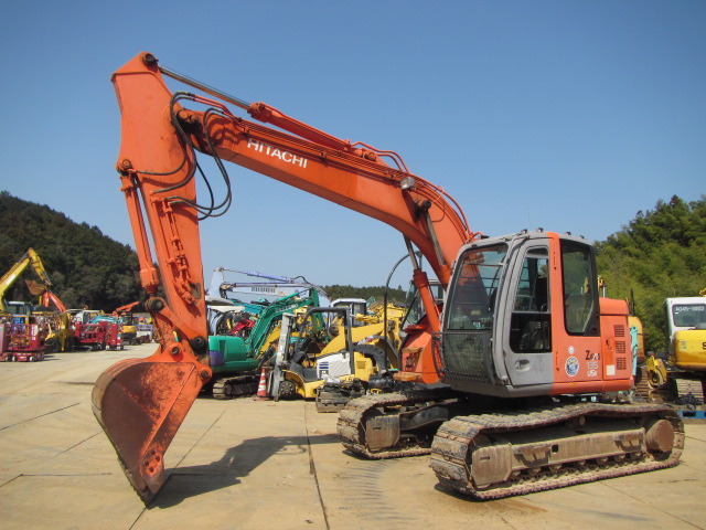 HITACHI ZX135USK - حفارات زحافة: صور 1 HITACHI ZX135USK - حفارات زحافة: صور 1