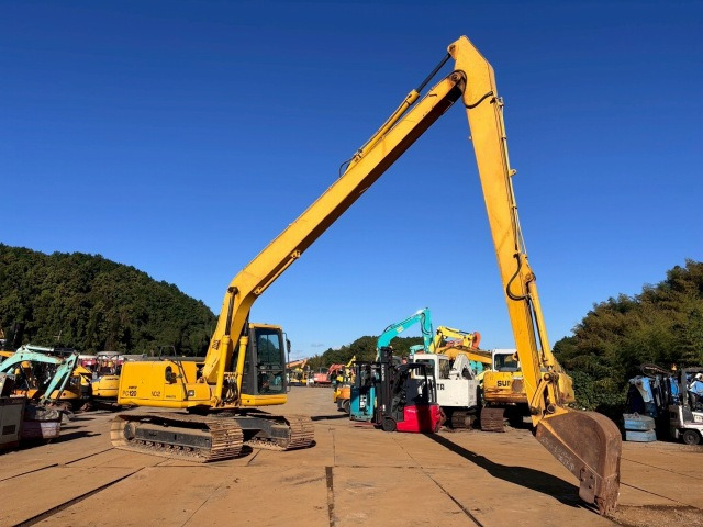 KOMATSU PC120-6 - حفارات زحافة: صور 5 KOMATSU PC120-6 - حفارات زحافة: صور 5