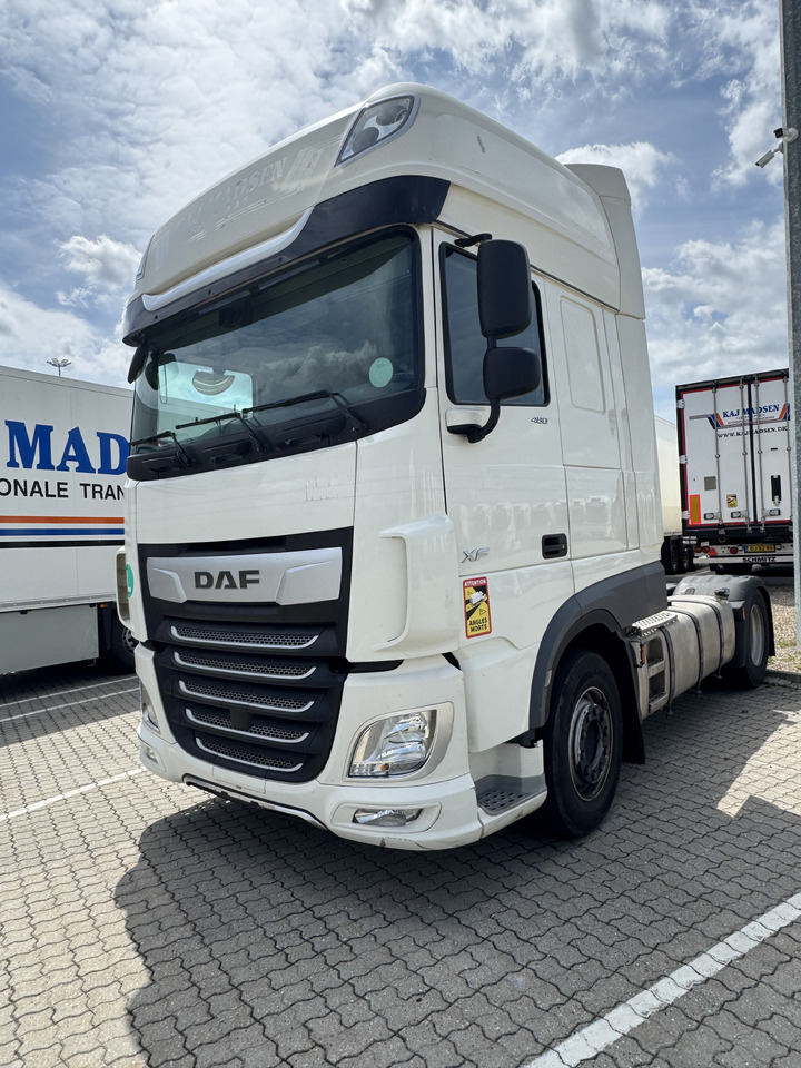 DAF XF - شاحنة جرار: صور 2 DAF XF - شاحنة جرار: صور 2