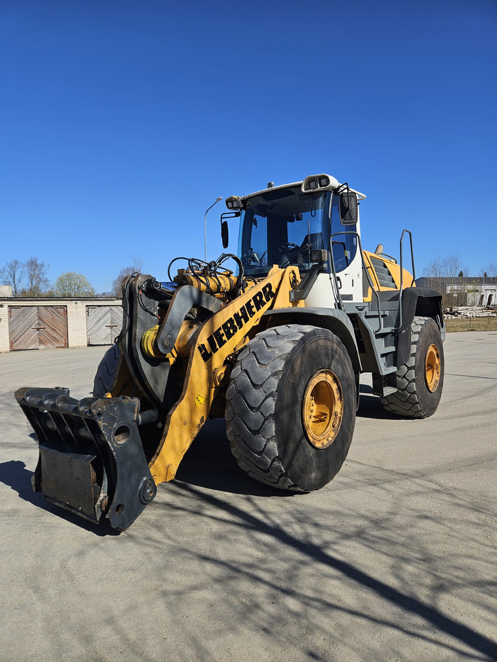 LIEBHERR L566 - اللودر بعجل: صور 1 LIEBHERR L566 - اللودر بعجل: صور 1