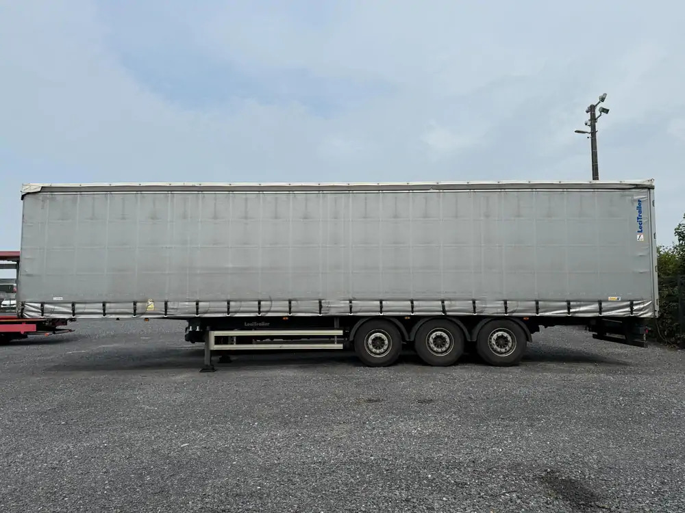 LeciTrailer Tautliner 3E20 Tautliner 3E20*1er essieu relevable*essieux SAF - الخيمة نصف مقطورة: صور 5 LeciTrailer Tautliner 3E20 Tautliner 3E20*1er essieu relevable*essieux SAF - الخيمة نصف مقطورة: صور 5