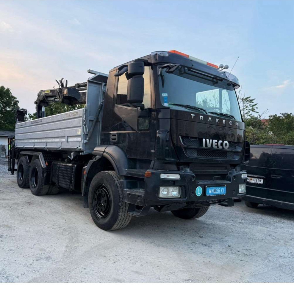 IVECO Trakker/ KPEC1/2A4 - شاحنة كرين: صور 3 IVECO Trakker/ KPEC1/2A4 - شاحنة كرين: صور 3