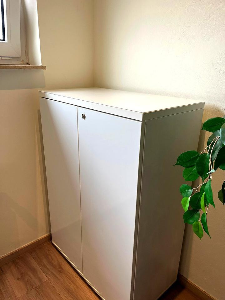 Sideboard von INWERK - Weiß, abschließbar, sehr guter Zustand - أخرى: صور 2 Sideboard von INWERK - Weiß, abschließbar, sehr guter Zustand - أخرى: صور 2