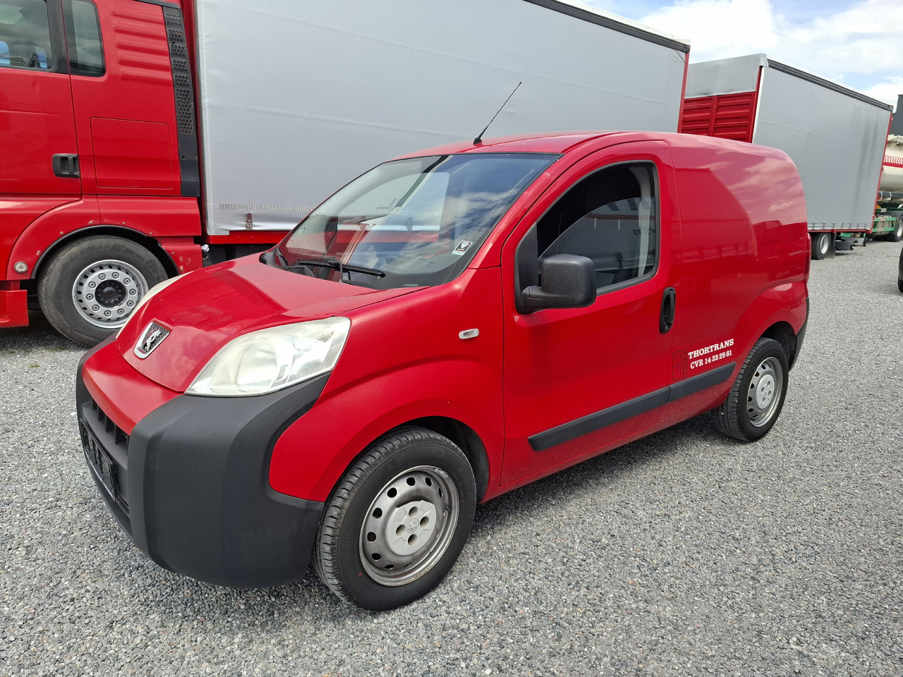 PEUGEOT Peugeot Bipper 1.3 HDI - الشاحنات الصغيرة: صور 3 PEUGEOT Peugeot Bipper 1.3 HDI - الشاحنات الصغيرة: صور 3