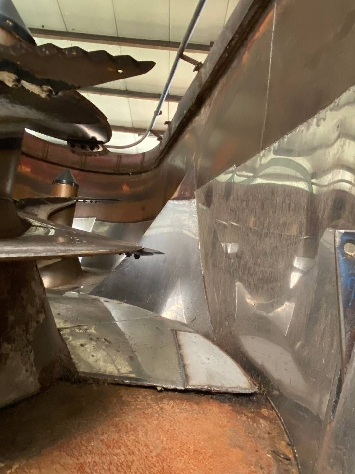 Strautmann Verti Mix 2000 Double - آلة خلط وتوزيع الأعلاف: صور 5 Strautmann Verti Mix 2000 Double - آلة خلط وتوزيع الأعلاف: صور 5