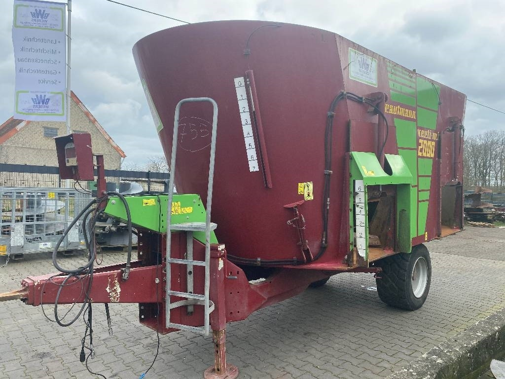 Strautmann Verti Mix 2000  - آلة خلط وتوزيع الأعلاف: صور 3 Strautmann Verti Mix 2000  - آلة خلط وتوزيع الأعلاف: صور 3