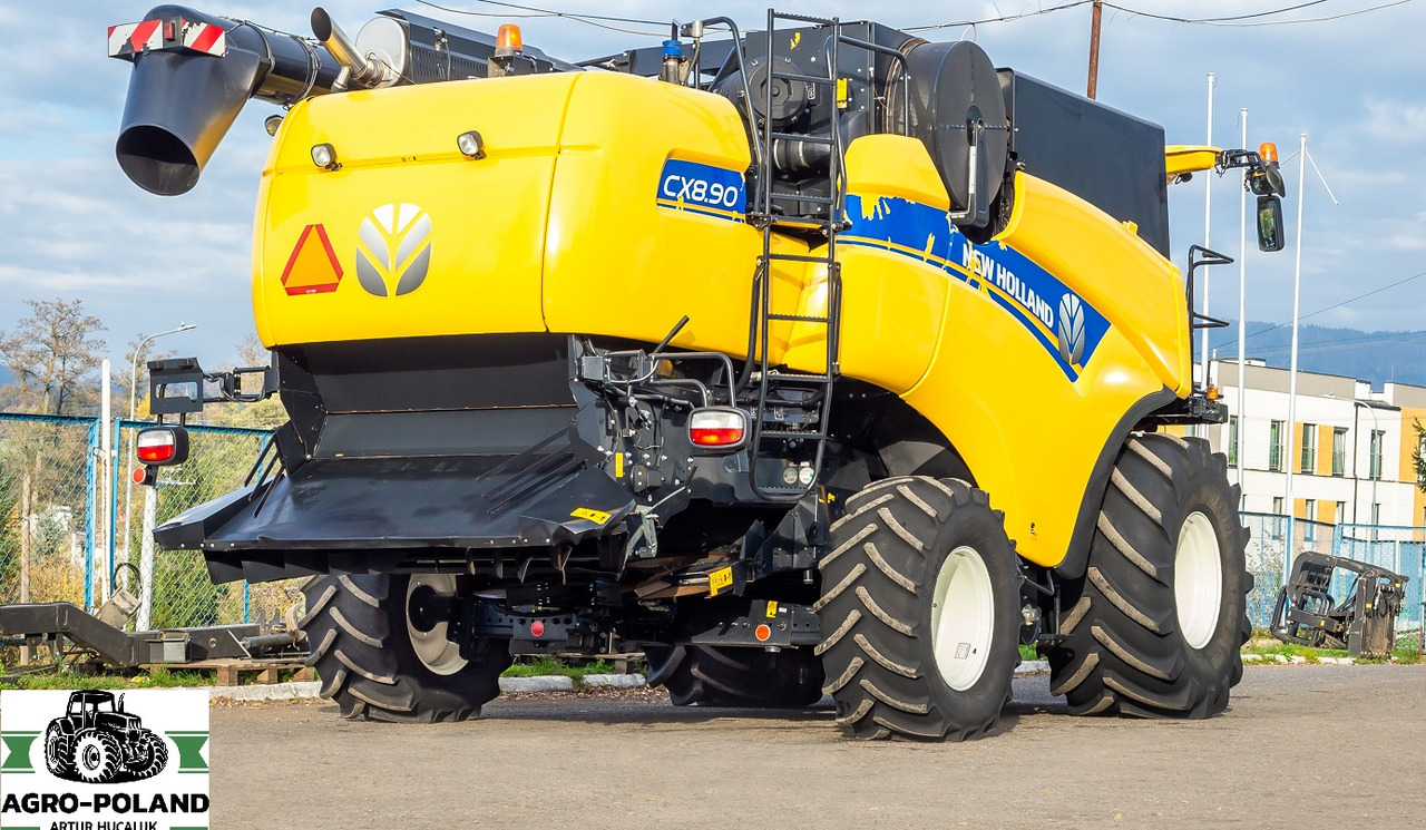 NEW HOLLAND CX 8.90 - 1230/1583 h + GPS-AUTOPILOT + VARIO 7,62 M - 2018 ROK - حصادة شاملة: صور 5 NEW HOLLAND CX 8.90 - 1230/1583 h + GPS-AUTOPILOT + VARIO 7,62 M - 2018 ROK - حصادة شاملة: صور 5