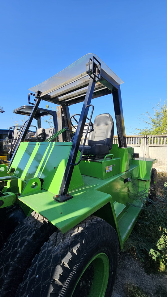 CATERPILLAR V330B - شاحنات الطرق الوعرة: صور 5 CATERPILLAR V330B - شاحنات الطرق الوعرة: صور 5