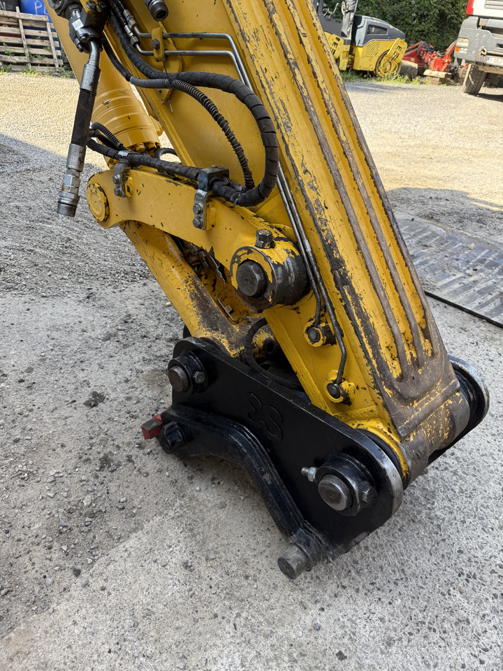 KOMATSU PC290LC-11 - آلات البناء: صور 5 KOMATSU PC290LC-11 - آلات البناء: صور 5