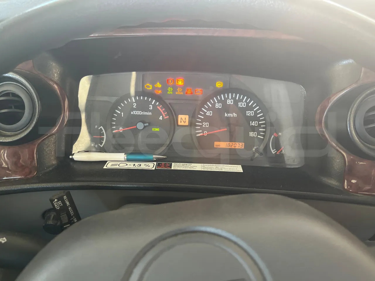 Isuzu Turquoise/Sb - حافلة مدرسية: صور 3 Isuzu Turquoise/Sb - حافلة مدرسية: صور 3