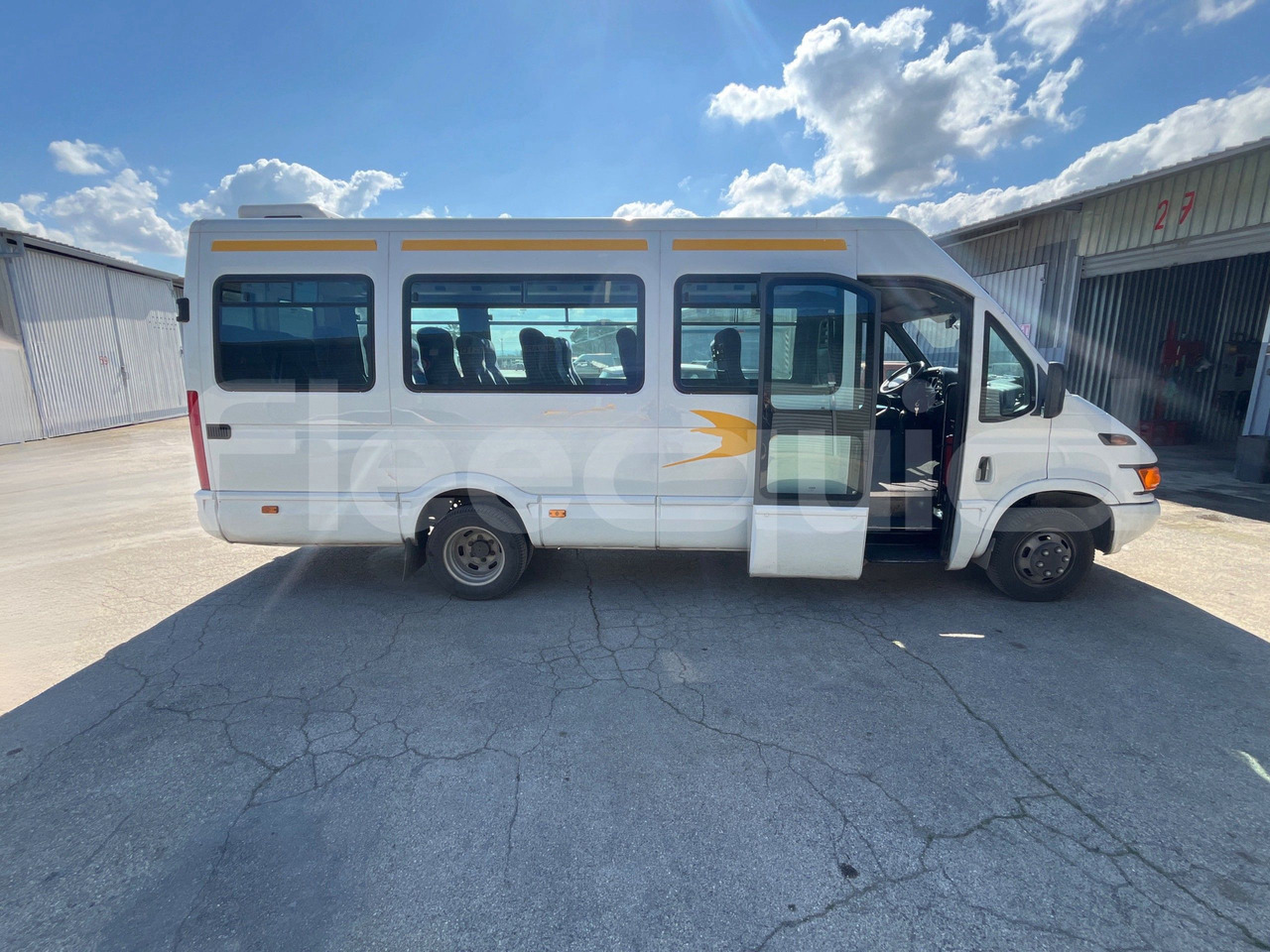 باص النقل بين المدن Iveco A50: صور 12